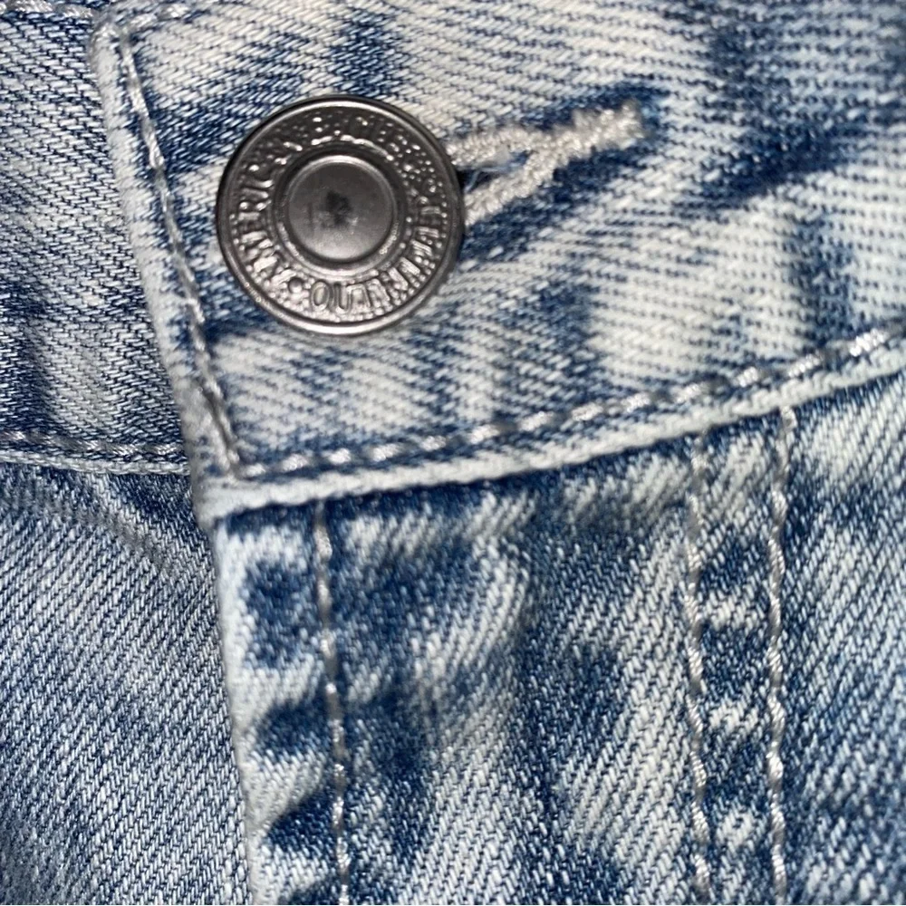 American Eagle Outfitters Acid Wash Straight Leg Denim Jeans Size 34 X 32 - Picture 6 of 8